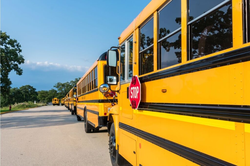 School bus Bauers