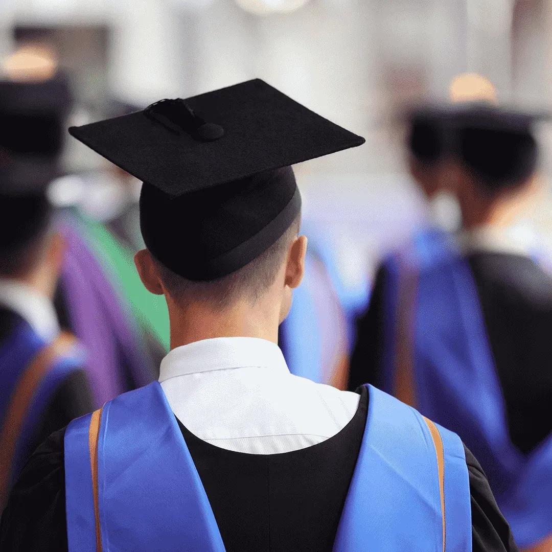 Graduation-Ceremony-Checklist-7-Things-You-Need-to-Know
